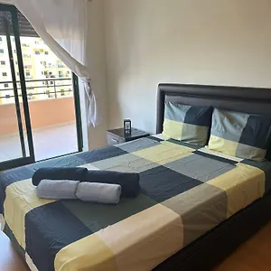 https://logement-terrain-de-tennis-piscine-800m-de-la-mer.hotelaalgarve.com